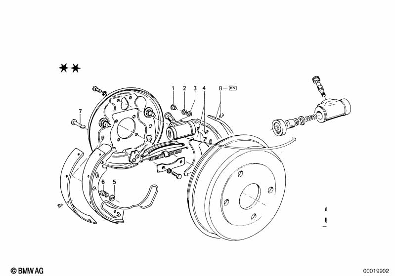 Rear wheel brake, drum brake