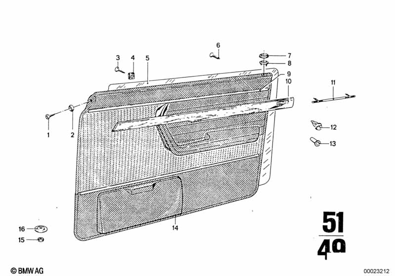 Door trim panel, front